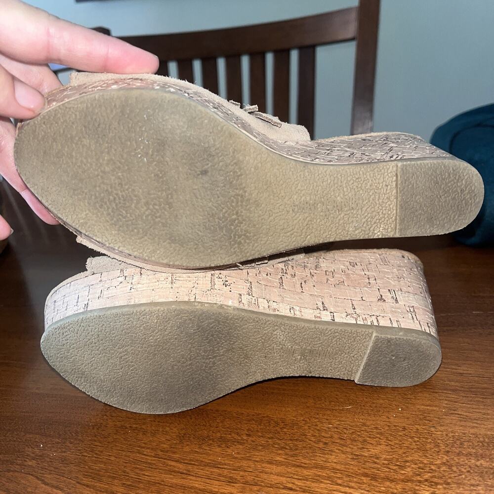 Minnetonka Ashley Fringe Espadrille Wedge Sandals Size 7 - Picture 3 of 5